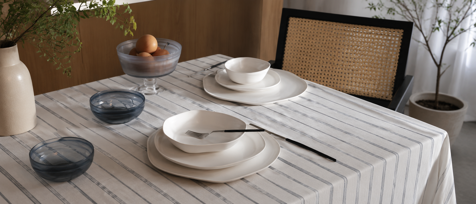 Tableware arranged for everyday dining