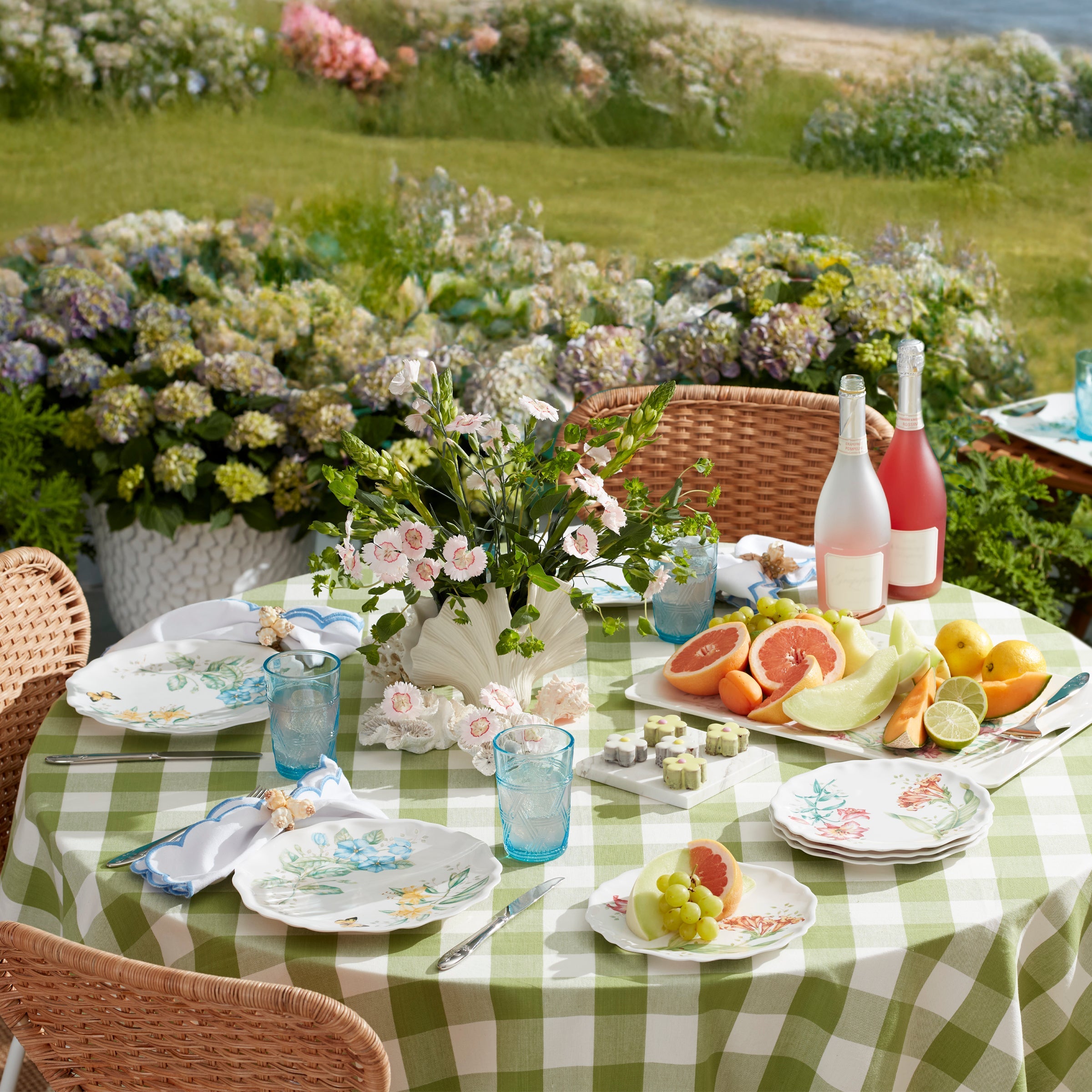 Melamine Garden Large Serving Bowl - Image 4